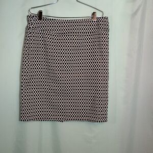 Women’s Black & White Geometric Print Pencil Skirt – Knee Length Straight Skirt